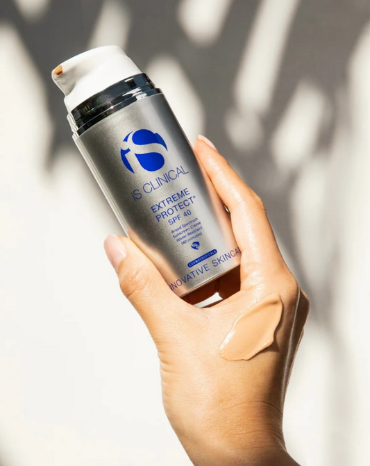 iS Clinical Extreme Protect SPF 40